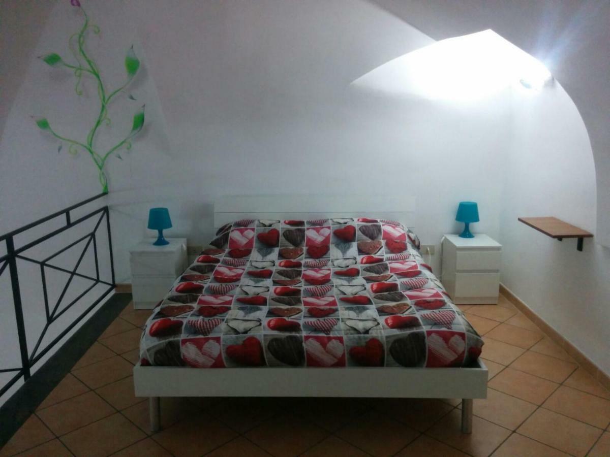 Appartamento Ai Tribunali Neapel Exterior foto