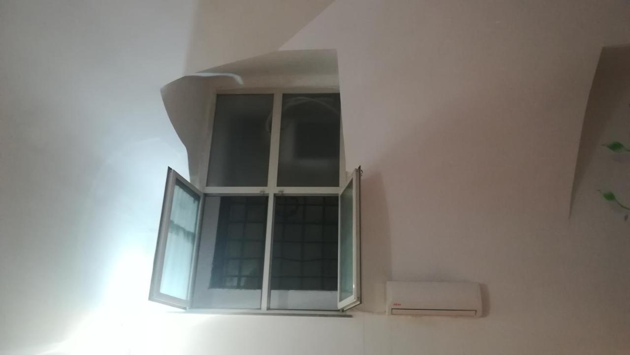 Appartamento Ai Tribunali Neapel Exterior foto